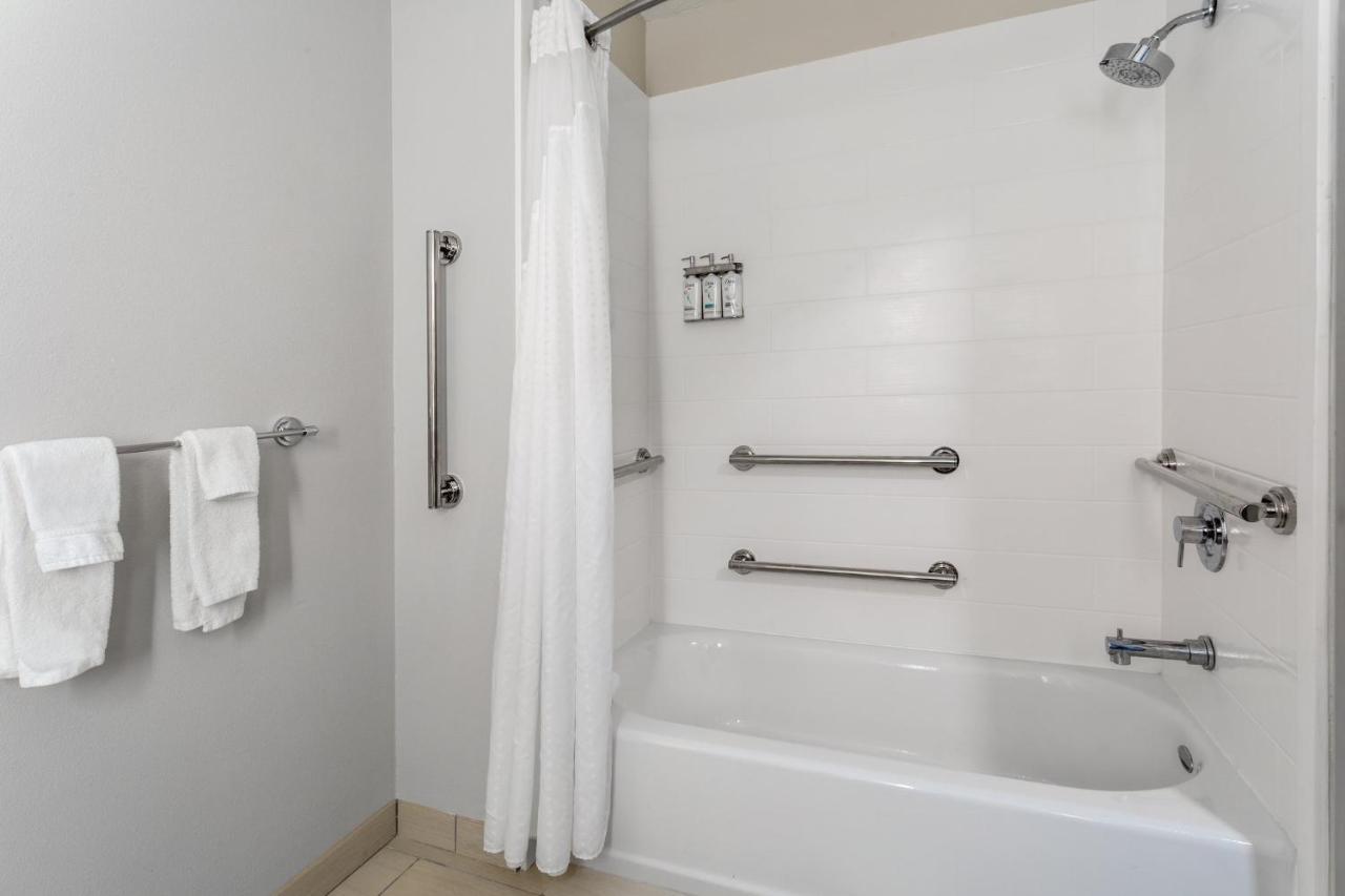 Hotel Express & North - Marana, By Ihg 2*
