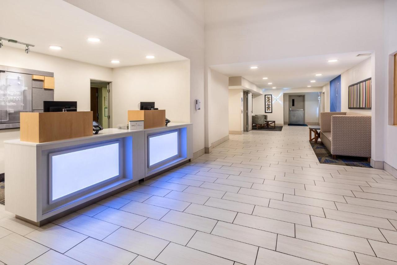 Express & Tucson North - Marana, By Ihg